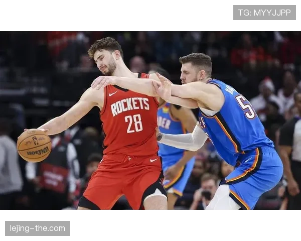 格林挡拆单打拉开火箭攻防，比上季更高效