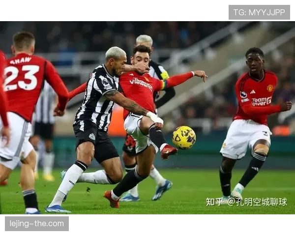 B费与布鲁诺·吉马良斯在中场策动上出现分化趋势